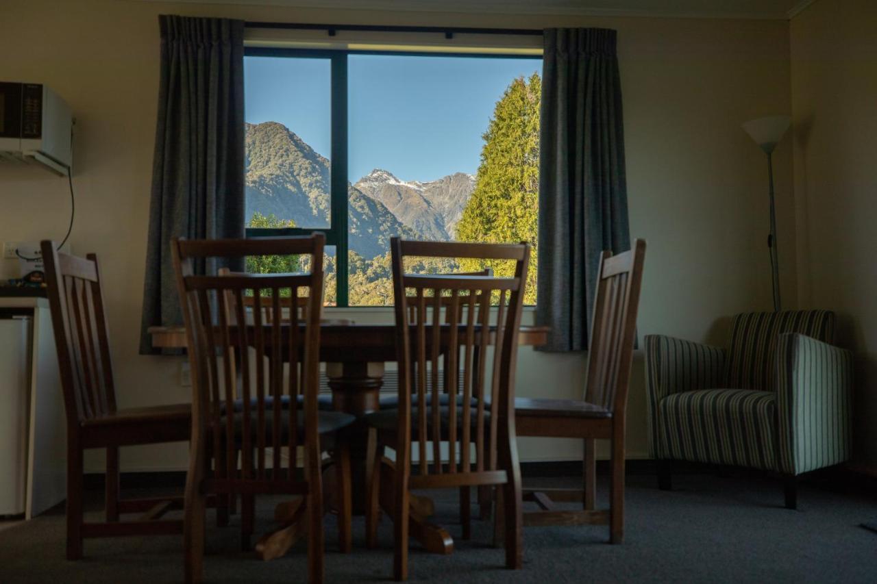 Rainforest Motel Fox Glacier Eksteriør billede